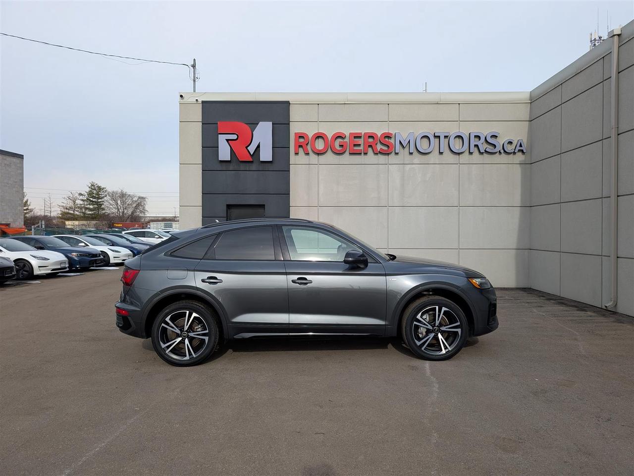 2023 Audi Q5 Sportback PROGRESSIV QTRO - NAVI - PANO ROOF - TECH FEATS Photo