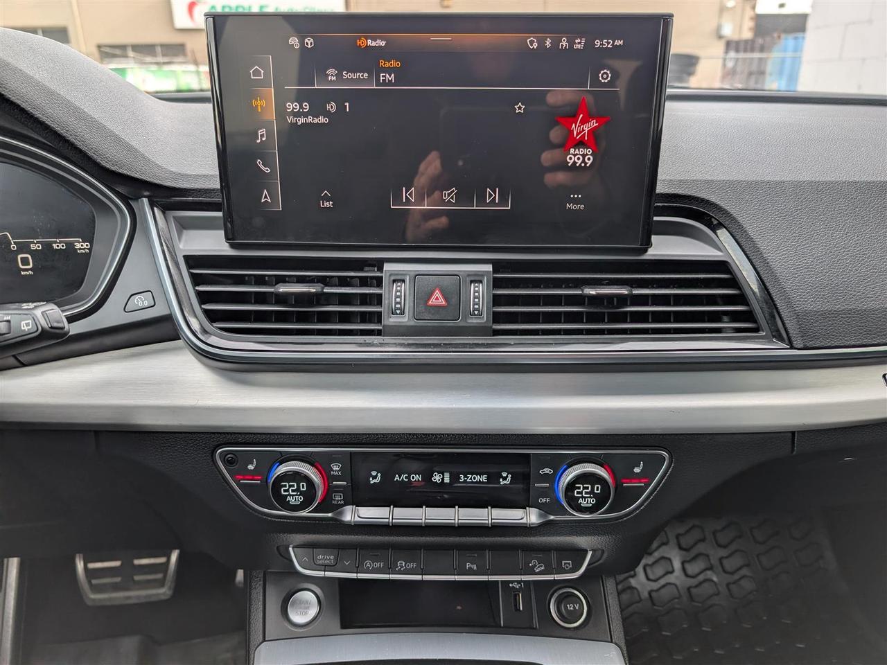 2023 Audi Q5 Sportback PROGRESSIV QTRO - NAVI - PANO ROOF - TECH FEATS Photo