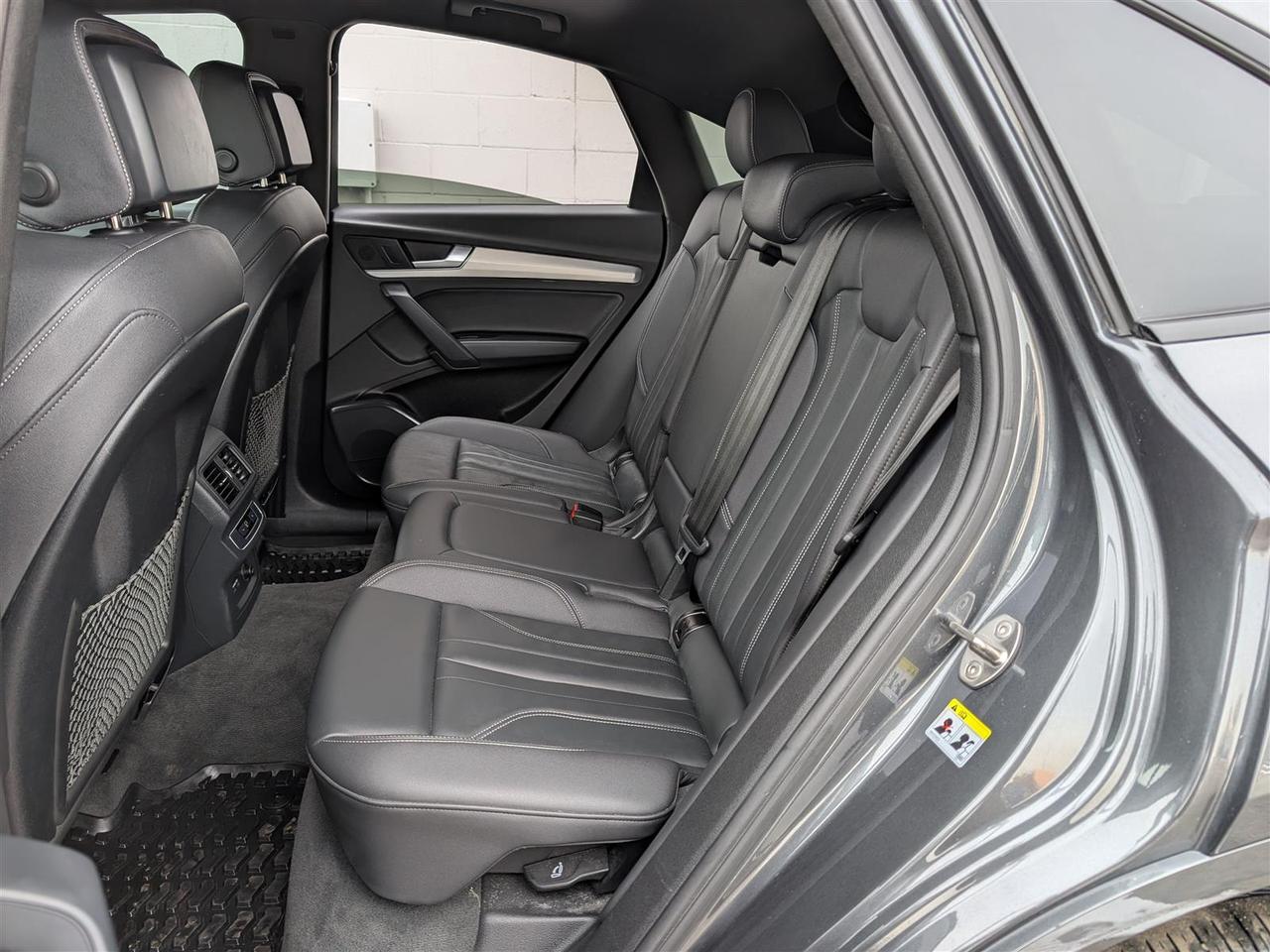 2023 Audi Q5 Sportback PROGRESSIV QTRO - NAVI - PANO ROOF - TECH FEATS Photo