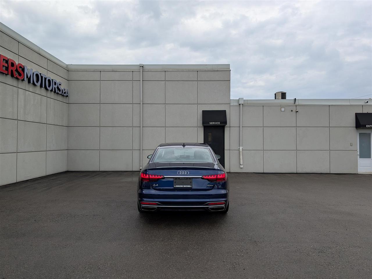 2024 Audi A4 QTRO - SUNROOF  - LEATHER - TECH FEATS Photo3