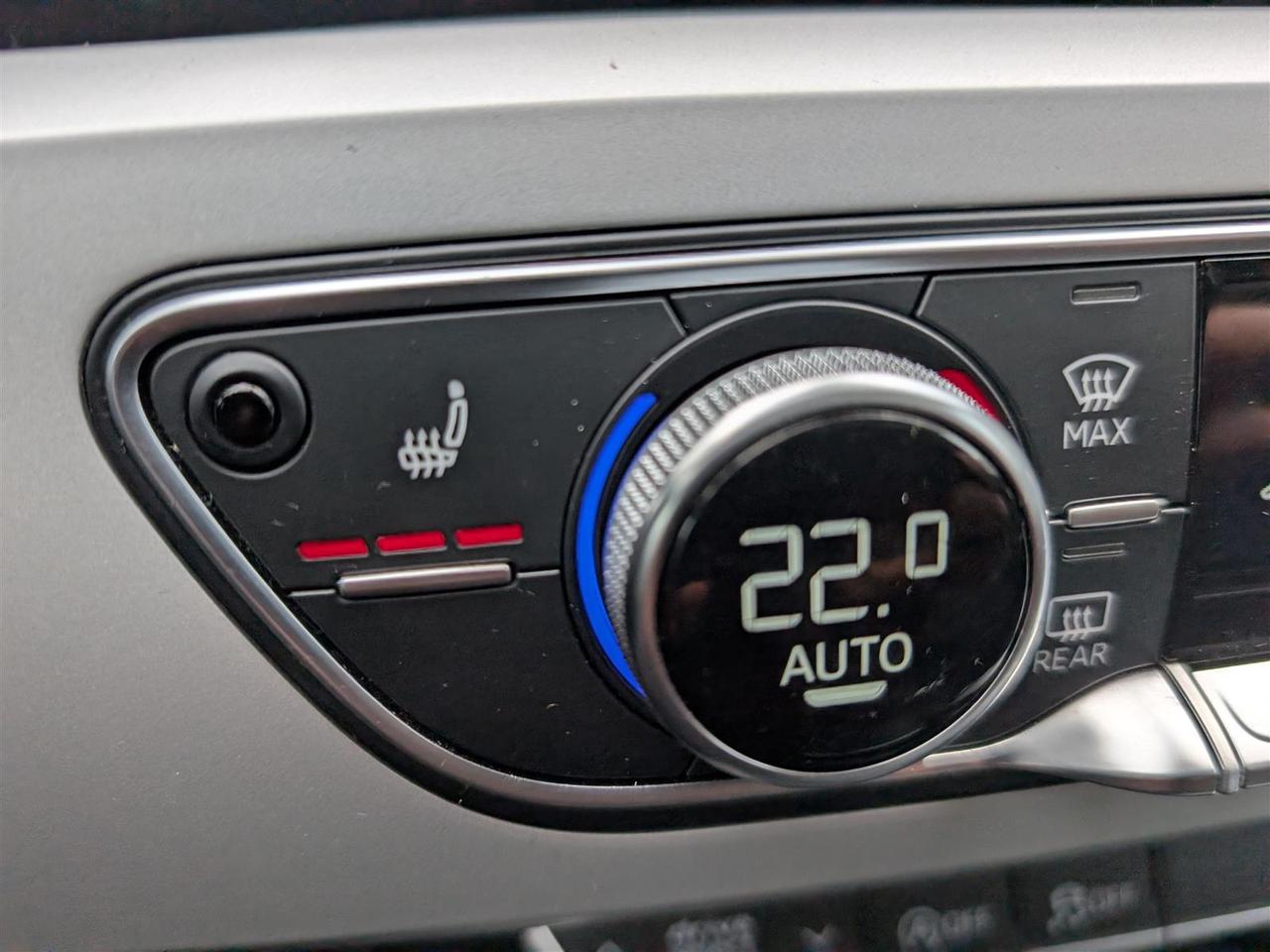 2024 Audi A4 QTRO - SUNROOF  - LEATHER - TECH FEATS Photo