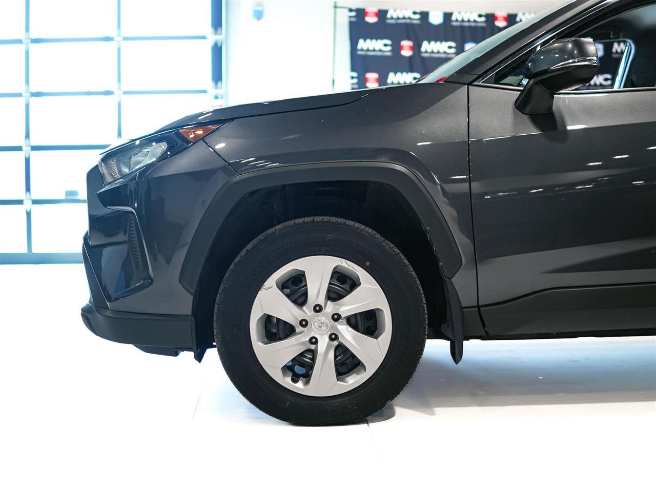 2025 Toyota RAV4 LE | AWD | NO ACCIDENTS | BLIND SPOT Photo
