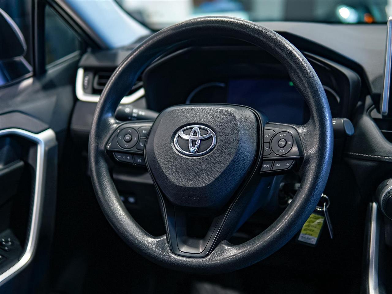 2024 Toyota RAV4 LE | AWD | NO ACCIDENTS | BLIND SPOT Photo