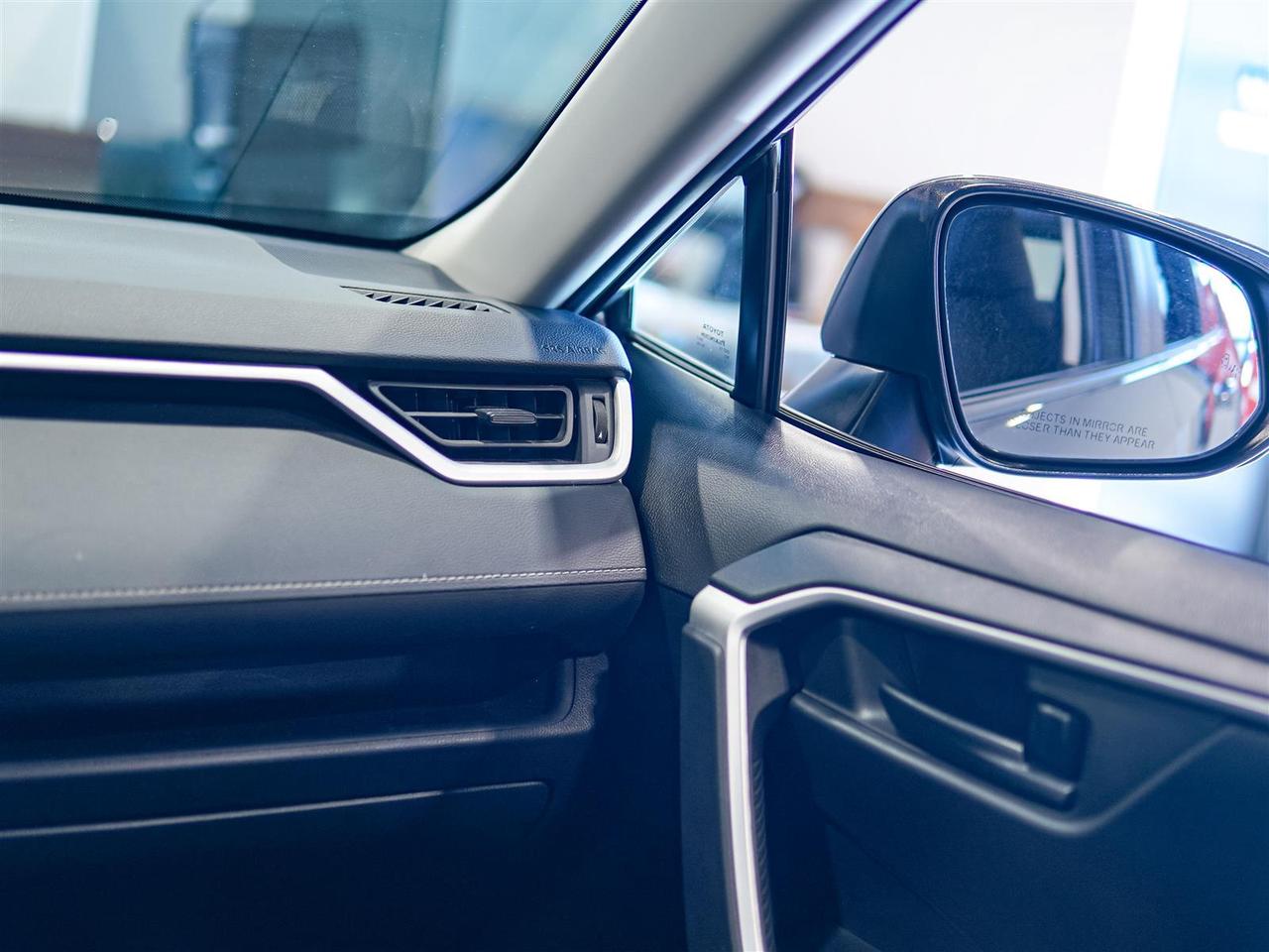 2024 Toyota RAV4 LE | AWD | NO ACCIDENTS | BLIND SPOT Photo