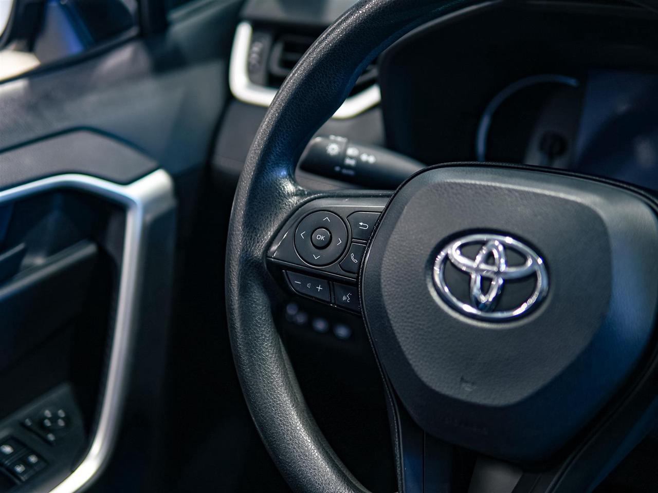 2024 Toyota RAV4 LE | AWD | NO ACCIDENTS | BLIND SPOT Photo