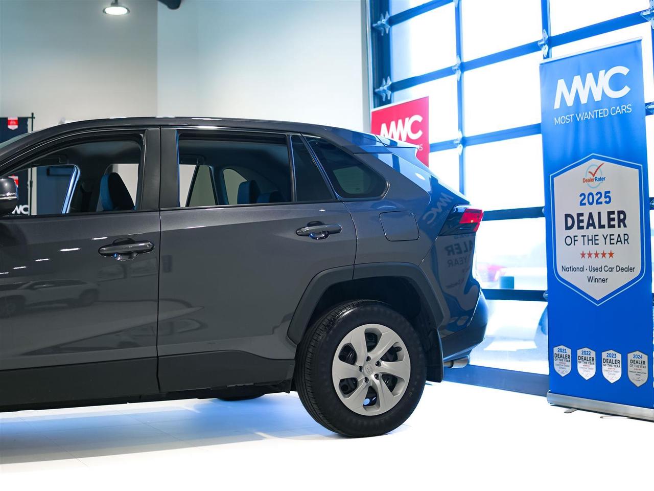 2024 Toyota RAV4 LE | AWD | NO ACCIDENTS | BLIND SPOT Photo