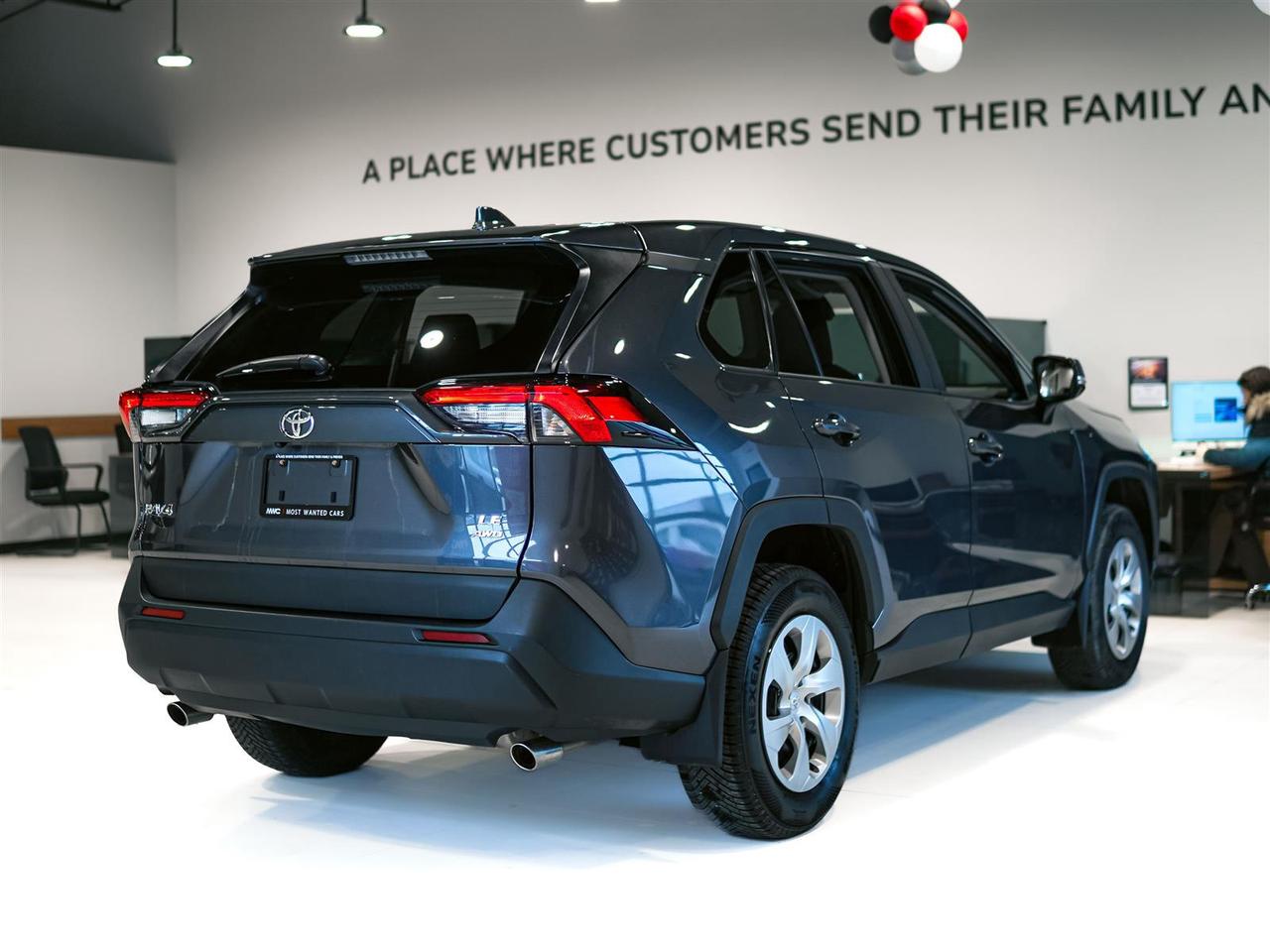 2025 Toyota RAV4 LE | AWD | NO ACCIDENTS | BLIND SPOT Photo