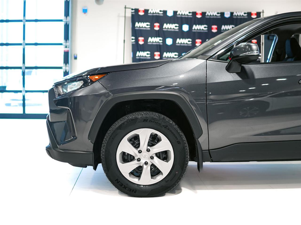 2025 Toyota RAV4 LE | AWD | NO ACCIDENTS | BLIND SPOT Photo