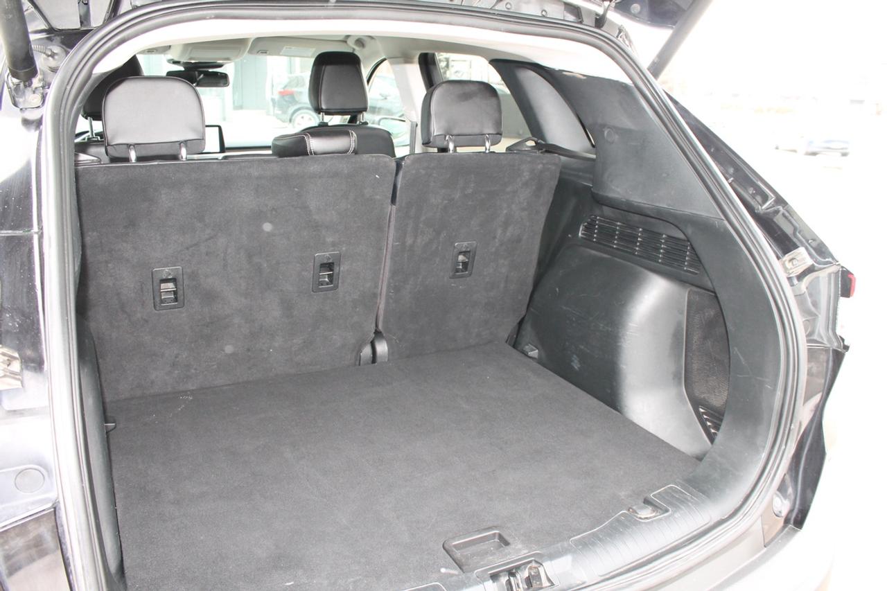 2021 Ford Escape Titanium Photo