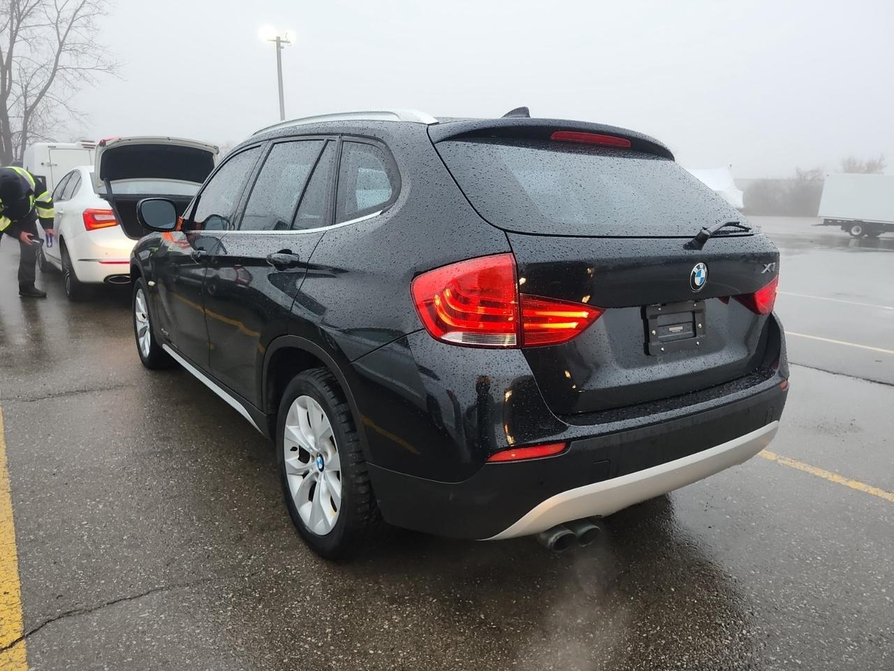 2012 BMW X1 xDrive28i Photo