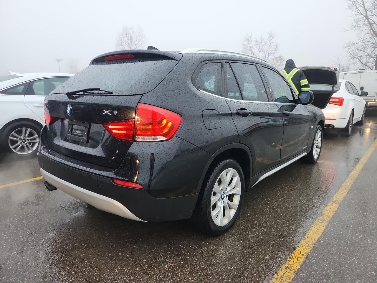 2012 BMW X1 xDrive28i Photo