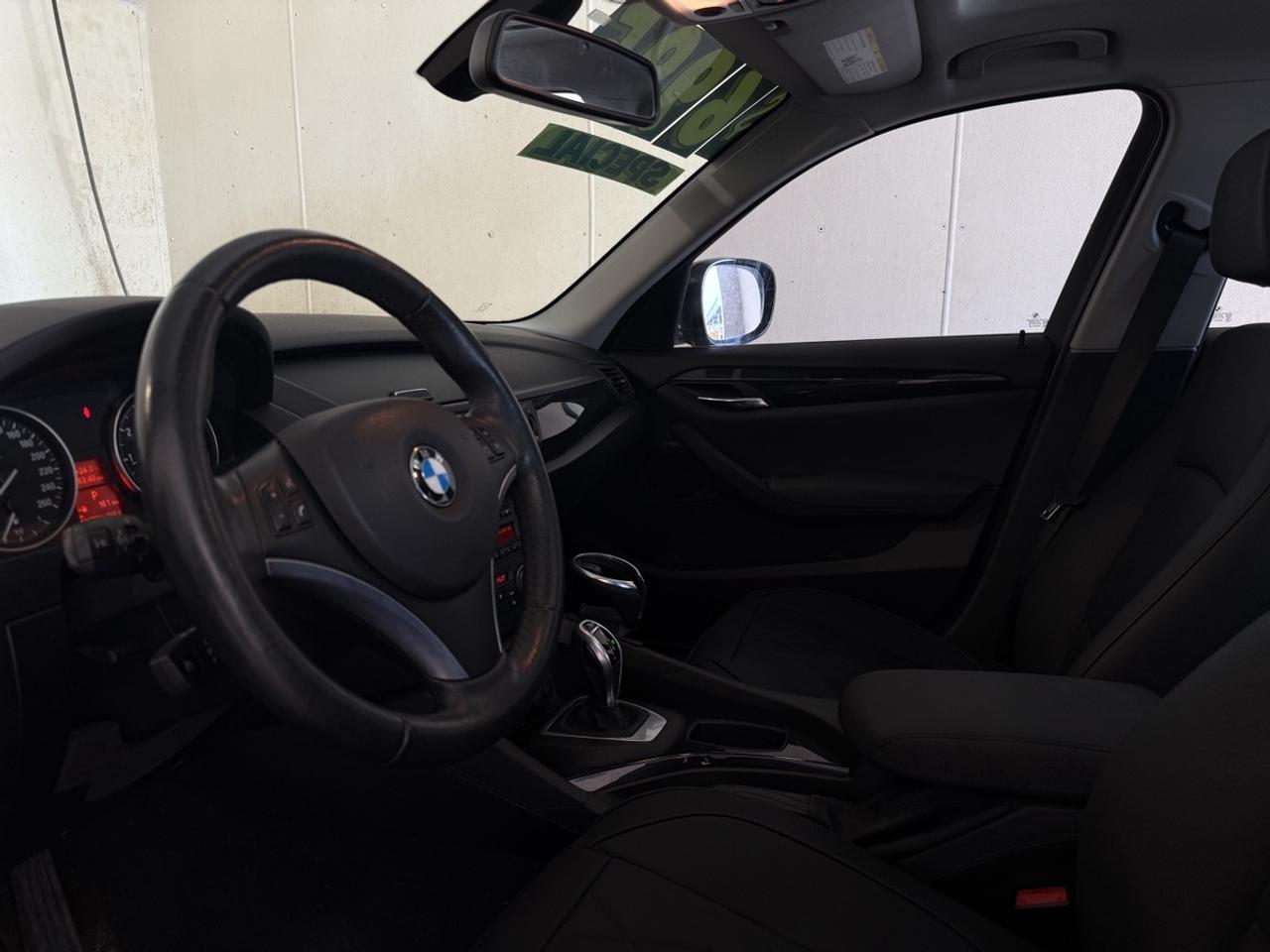 2012 BMW X1 xDrive28i - NO ACCIDENTS - TWO OWNERS Photo