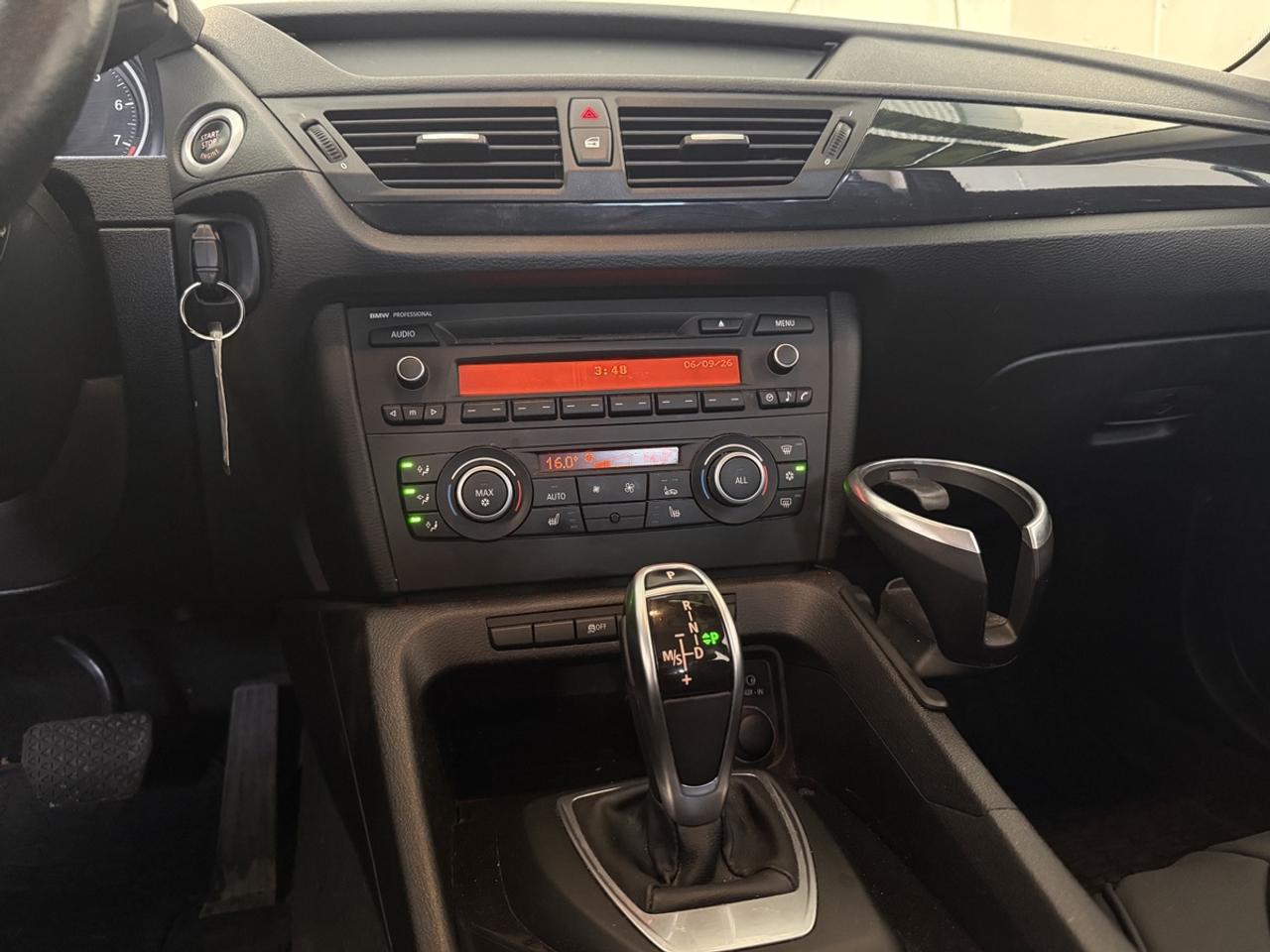 2012 BMW X1 xDrive28i - NO ACCIDENTS - TWO OWNERS Photo
