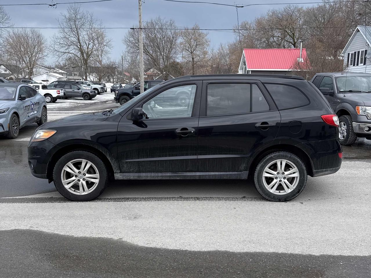 2011 Hyundai Santa Fe GLS Photo