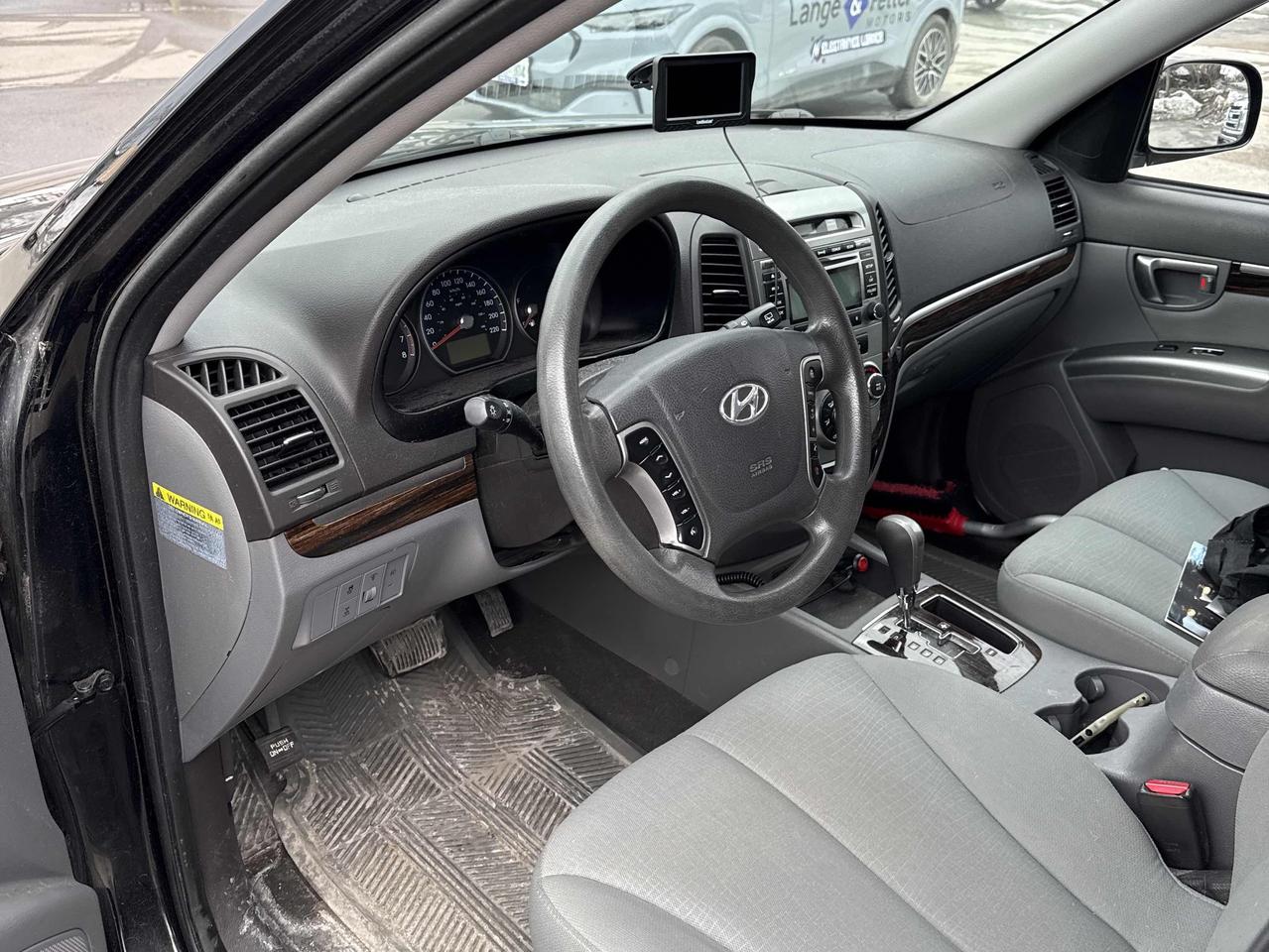 2011 Hyundai Santa Fe GLS Photo