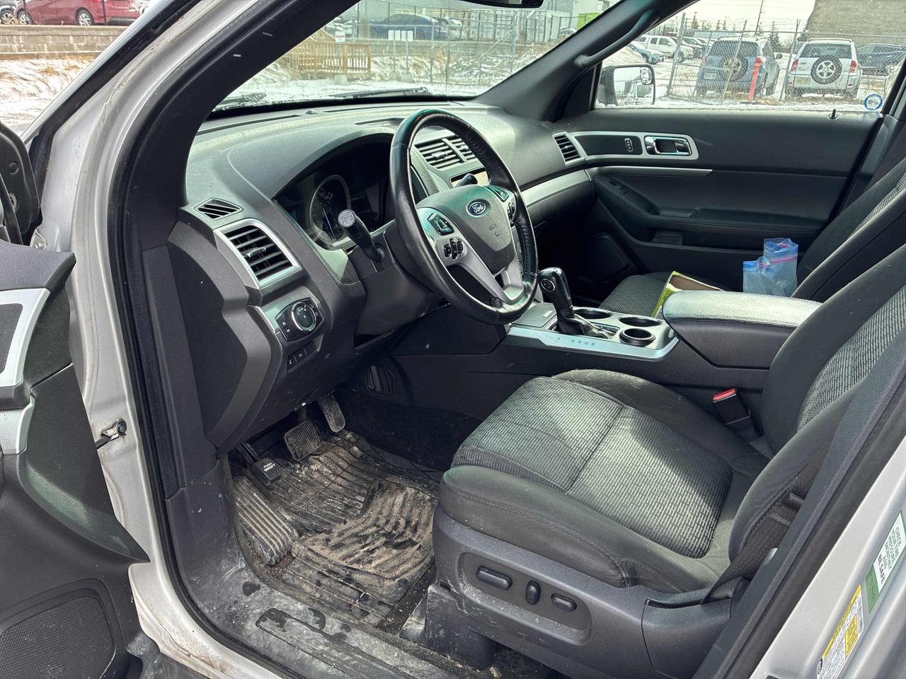 2012 Ford Explorer XLT Photo