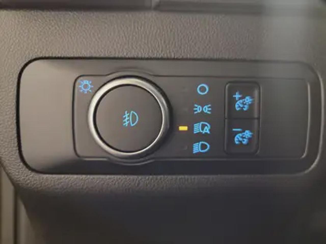 13762600
