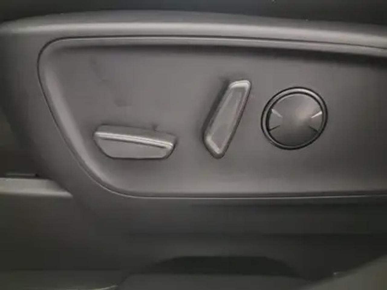 13762609