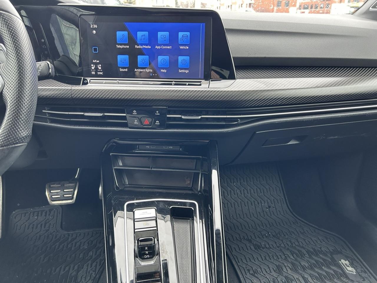 2024 Volkswagen Golf R DSG  - Leather Seats Photo