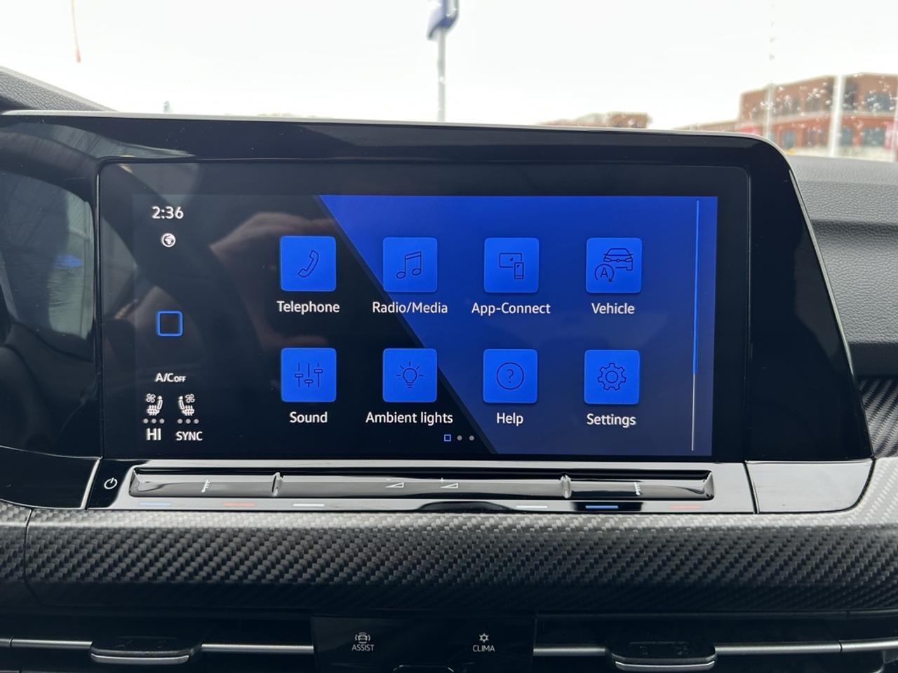 2024 Volkswagen Golf R DSG  - Leather Seats Photo