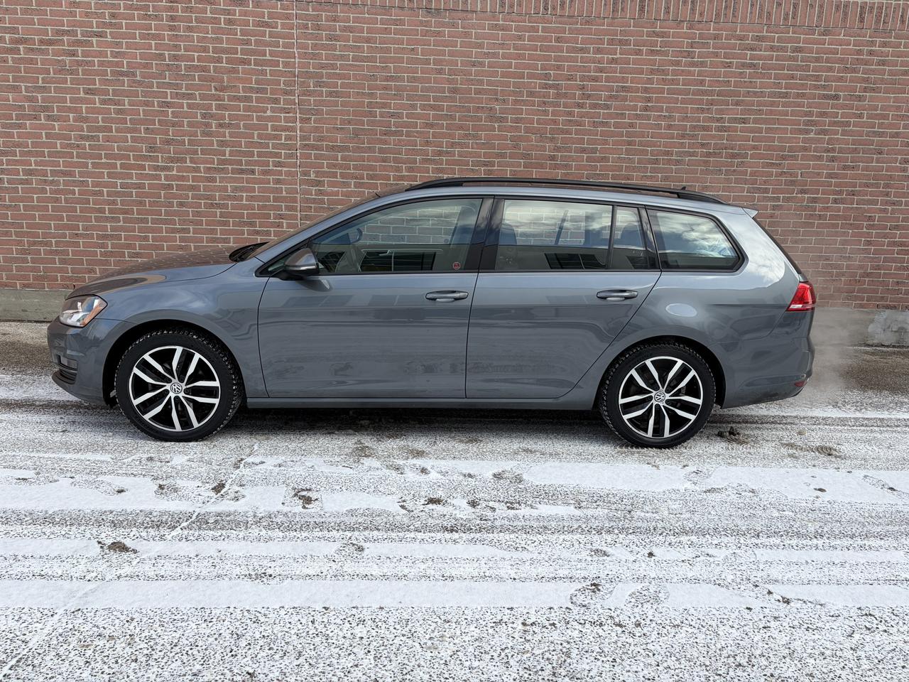2016 Volkswagen Golf High line Photo