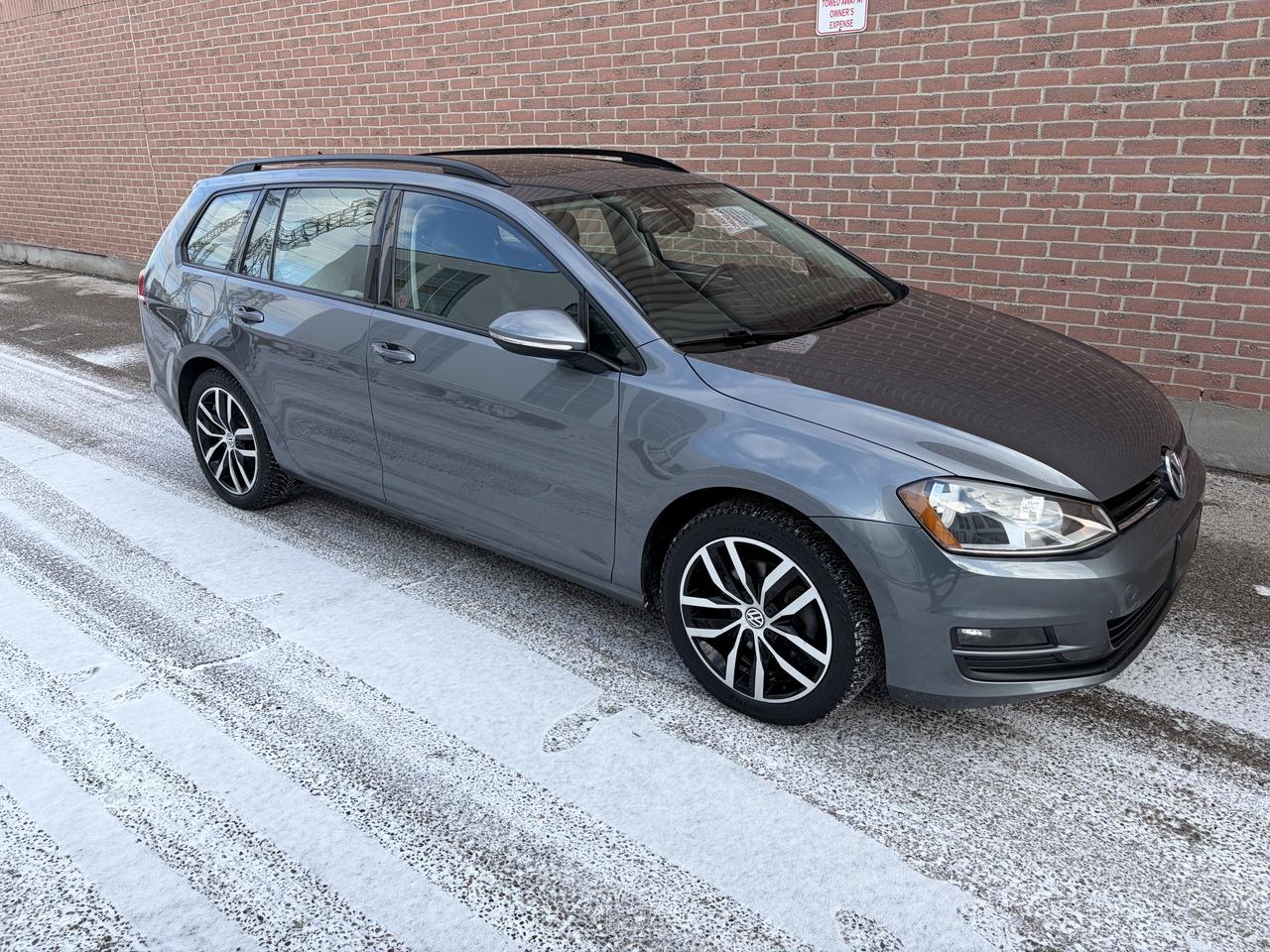 2016 Volkswagen Golf High line Photo2