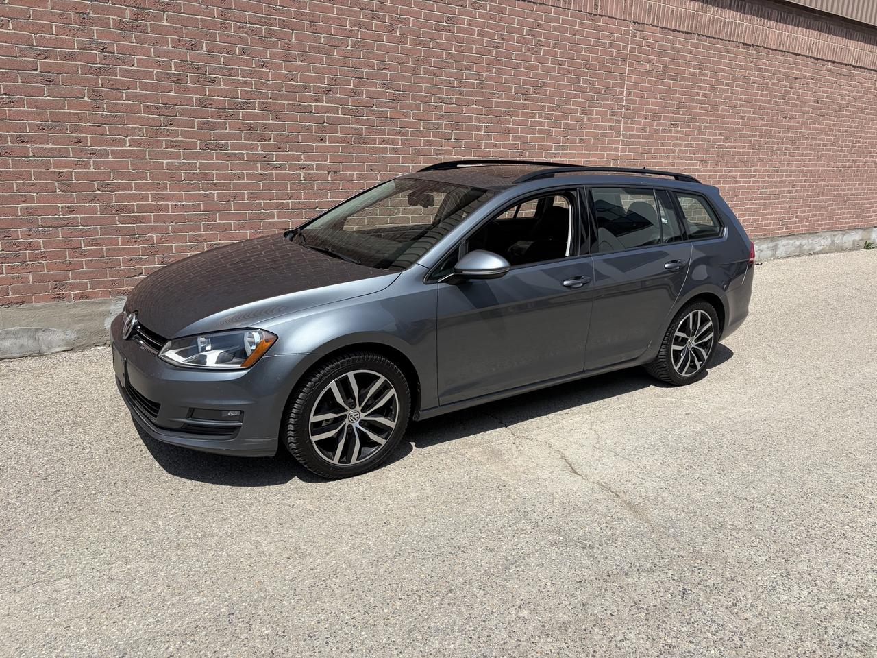 2016 Volkswagen Golf High line Photo0