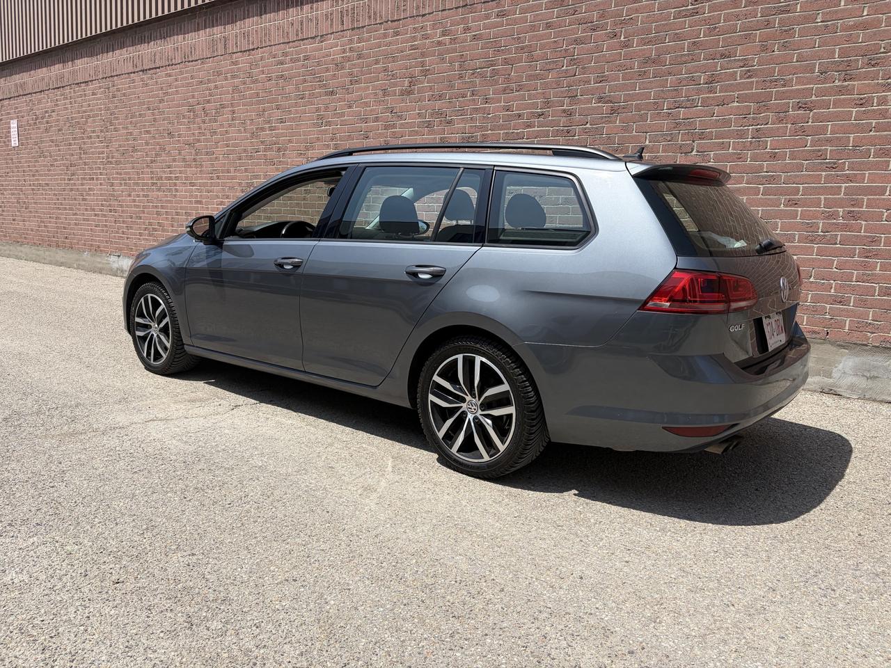 2016 Volkswagen Golf High line Photo