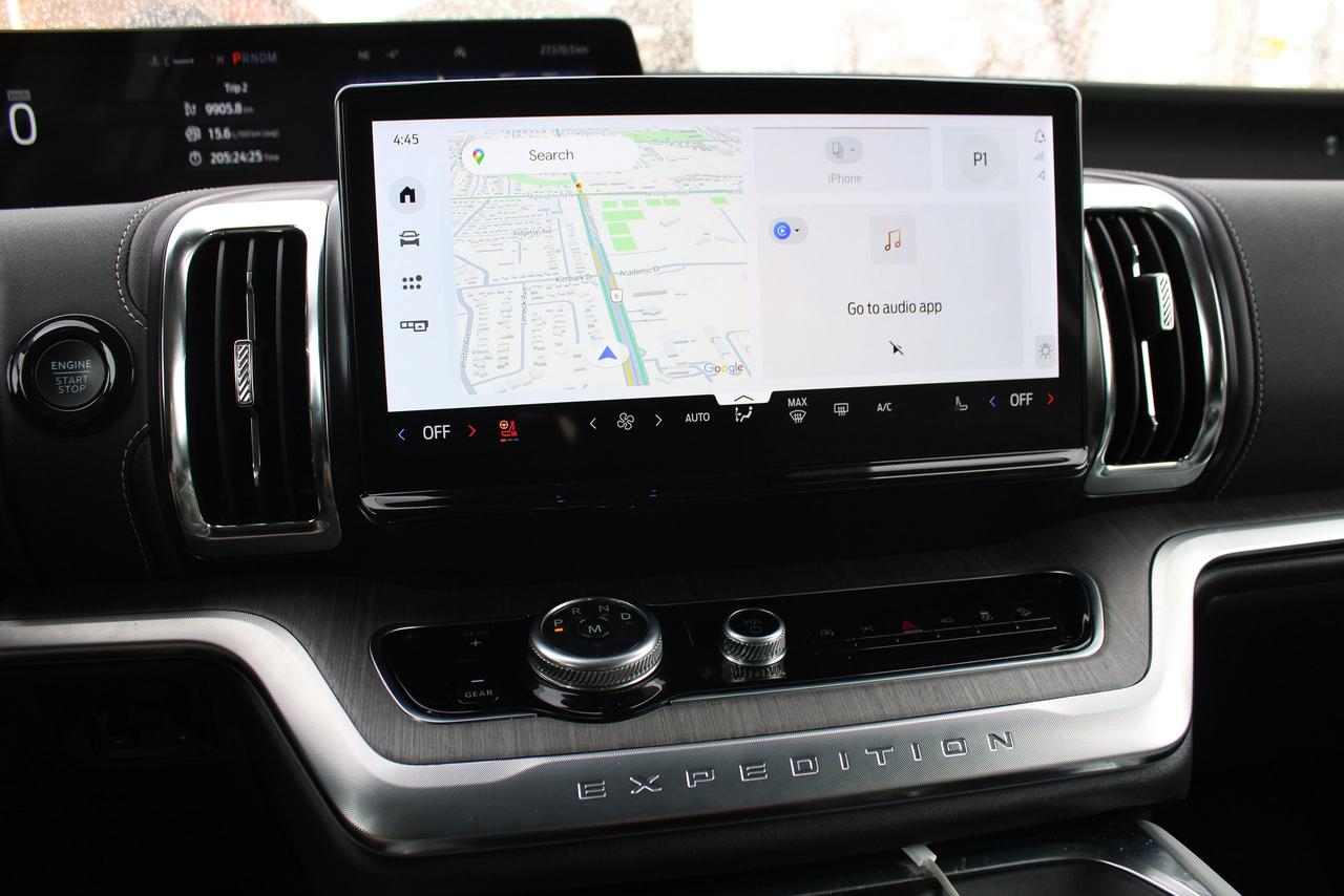 2025 Ford Expedition Platinum Max Photo