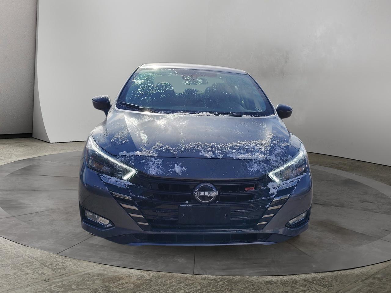 2024 Nissan Versa SR Photo