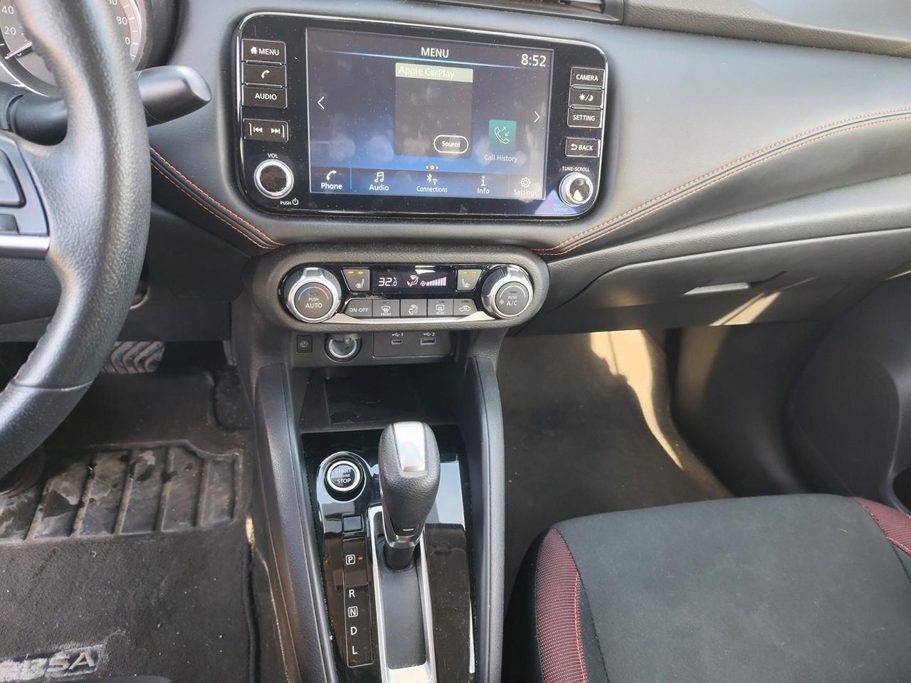 2024 Nissan Versa SR Photo