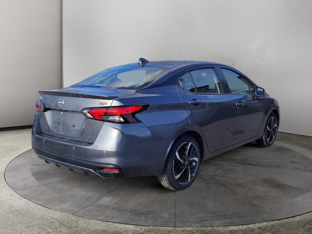 2024 Nissan Versa SR Photo