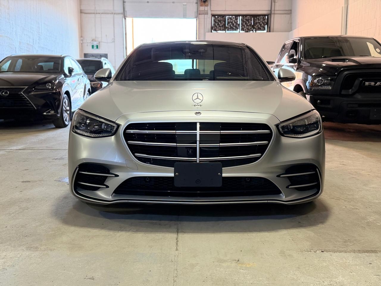 2023 Mercedes-Benz 300SD  Photo1