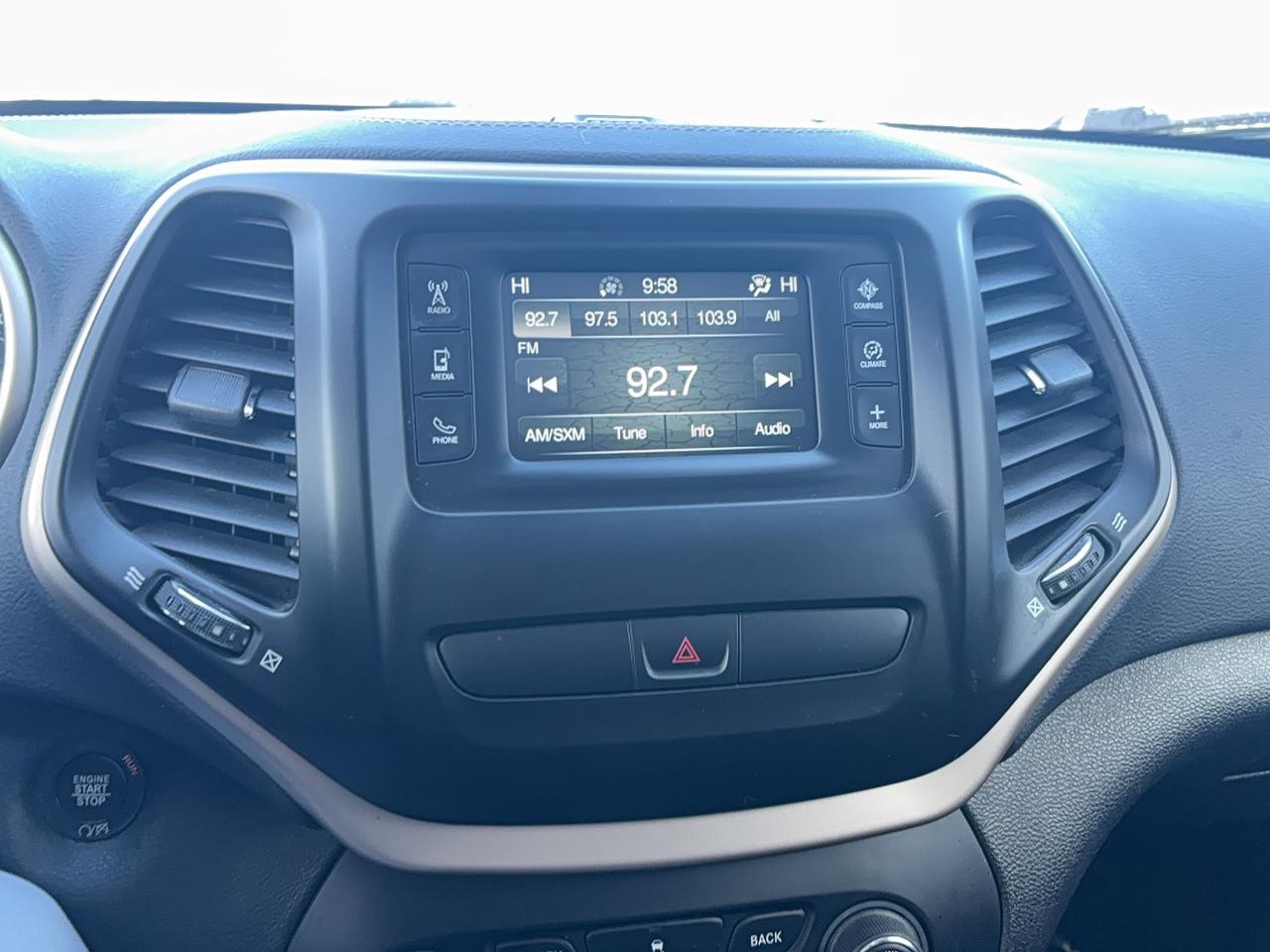 2017 Jeep Cherokee NORTH EDITION, SUNROOF, REMOTE START, AS TRADED Photo