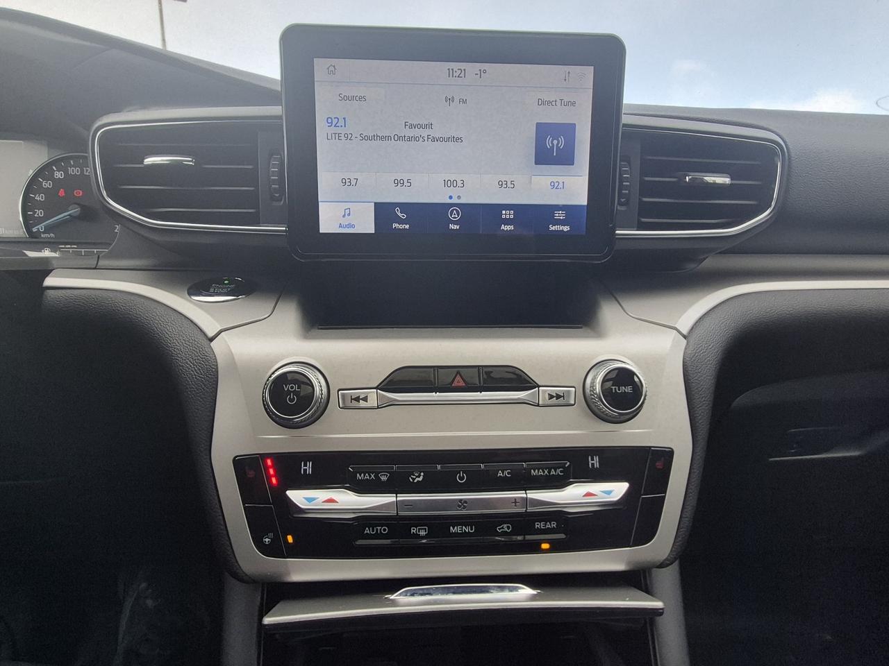 2021 Ford Explorer LOADED XLT! 20'S, LIKE NEW! HEATED WHEEL, LEATHER! Photo