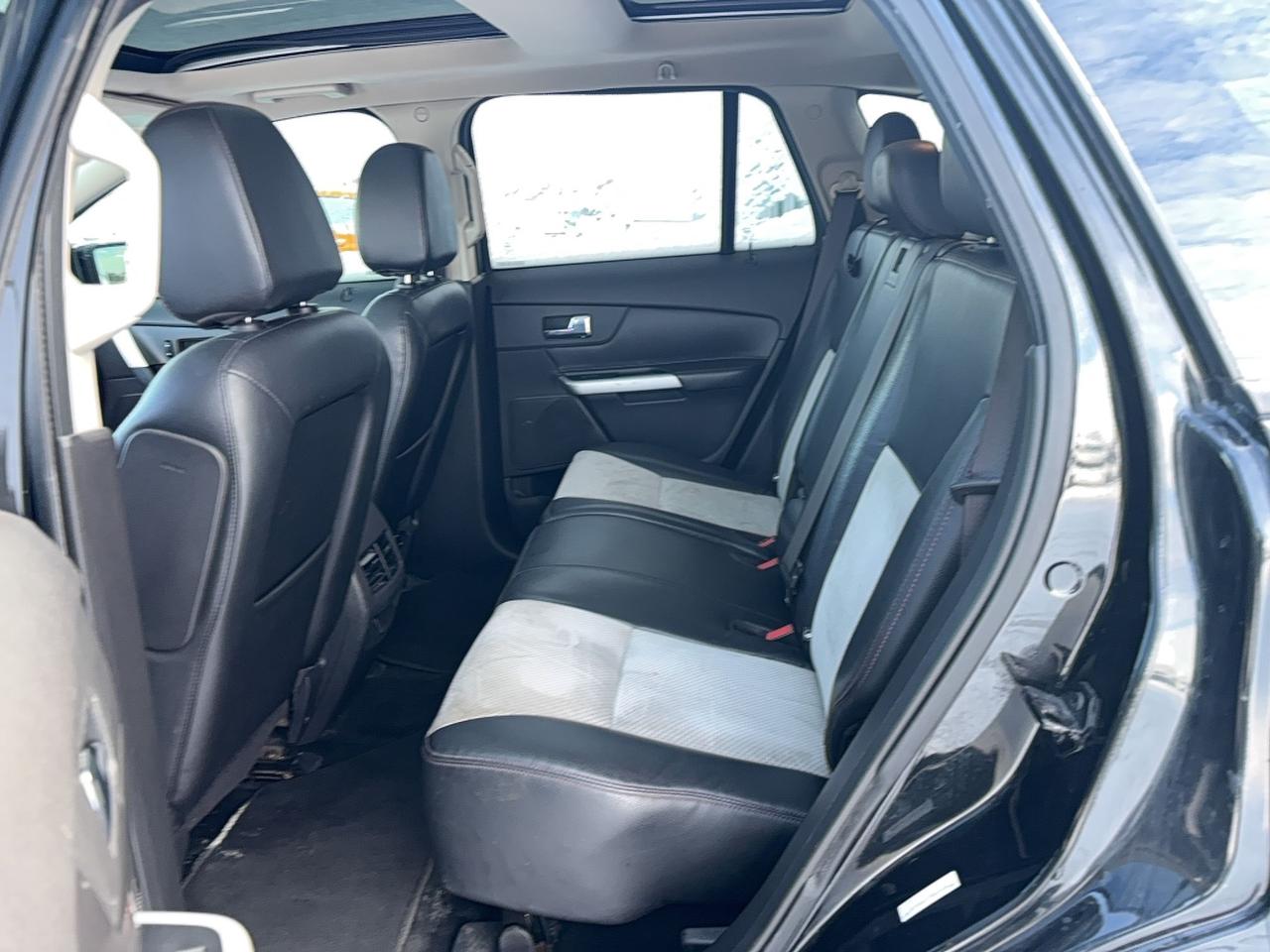 2013 Ford Edge SEL, AWD, LEATHER/SUEDE, AS TRADED! Photo