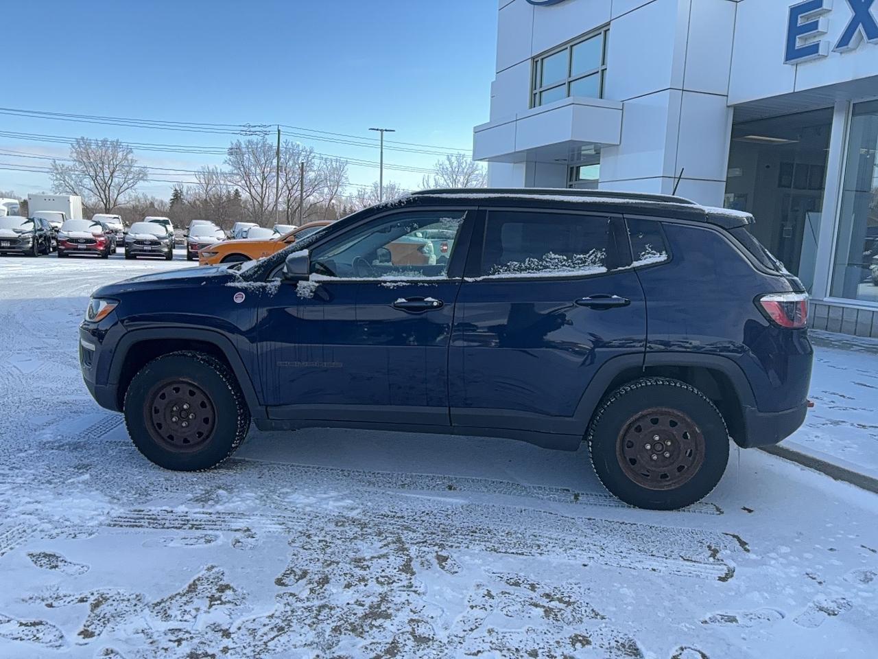 2018 Jeep Compass TRAILHAWK, LEATHER, SUNROOF, POWER GATE AS TRADED Photo