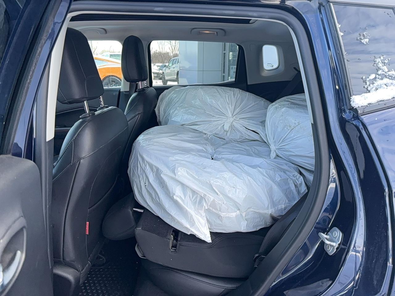 2018 Jeep Compass TRAILHAWK, LEATHER, SUNROOF, POWER GATE AS TRADED Photo