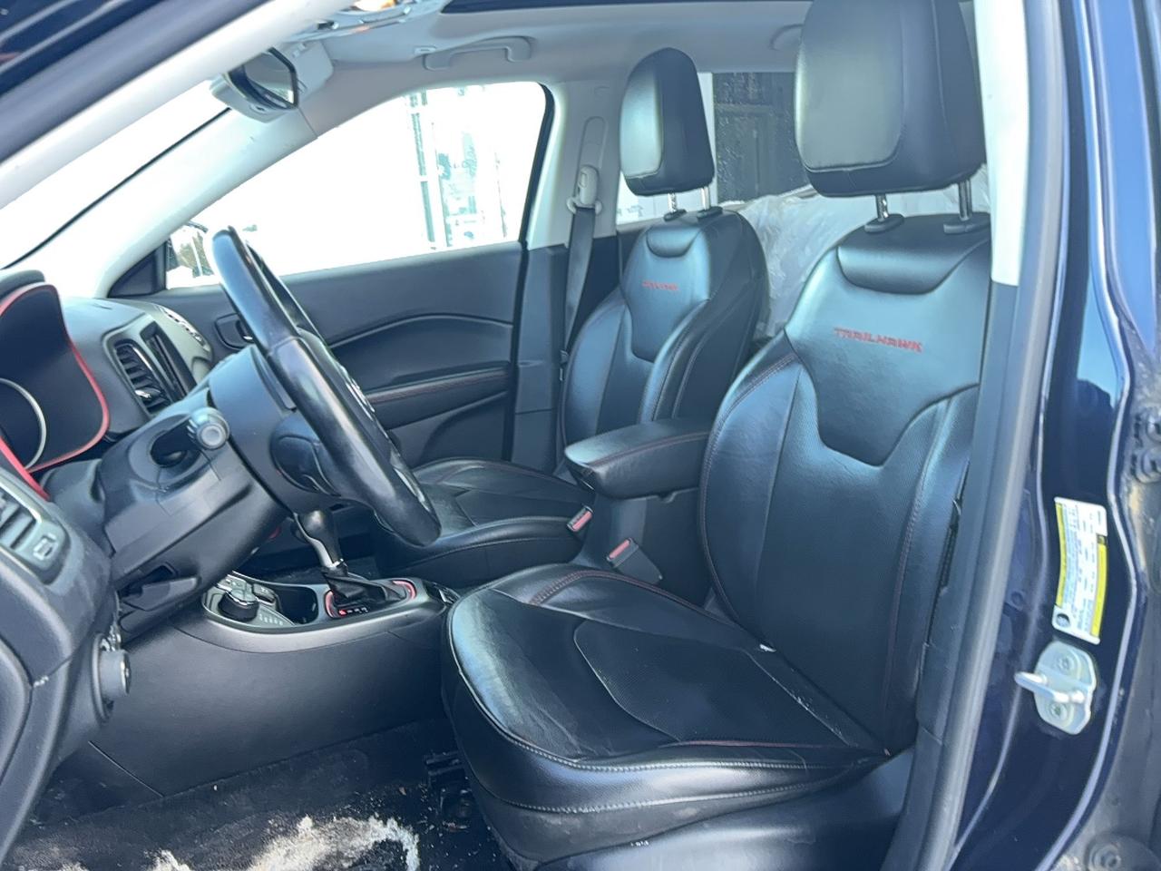 2018 Jeep Compass TRAILHAWK, LEATHER, SUNROOF, POWER GATE AS TRADED Photo