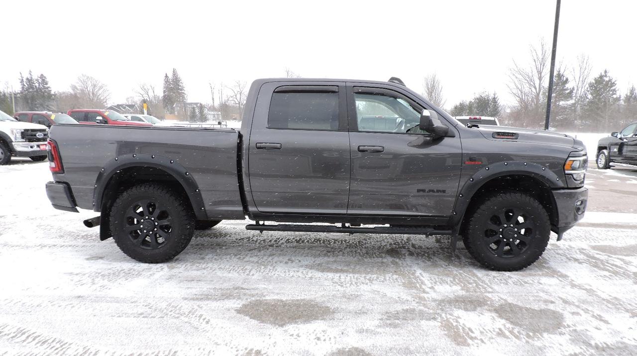 2020 RAM 3500 Big Horn H/O 6.7L Cummins 4X4 AISIN Transmission Photo3