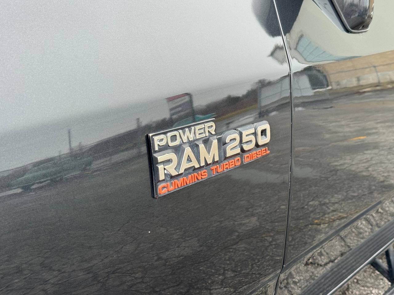 1774040824
