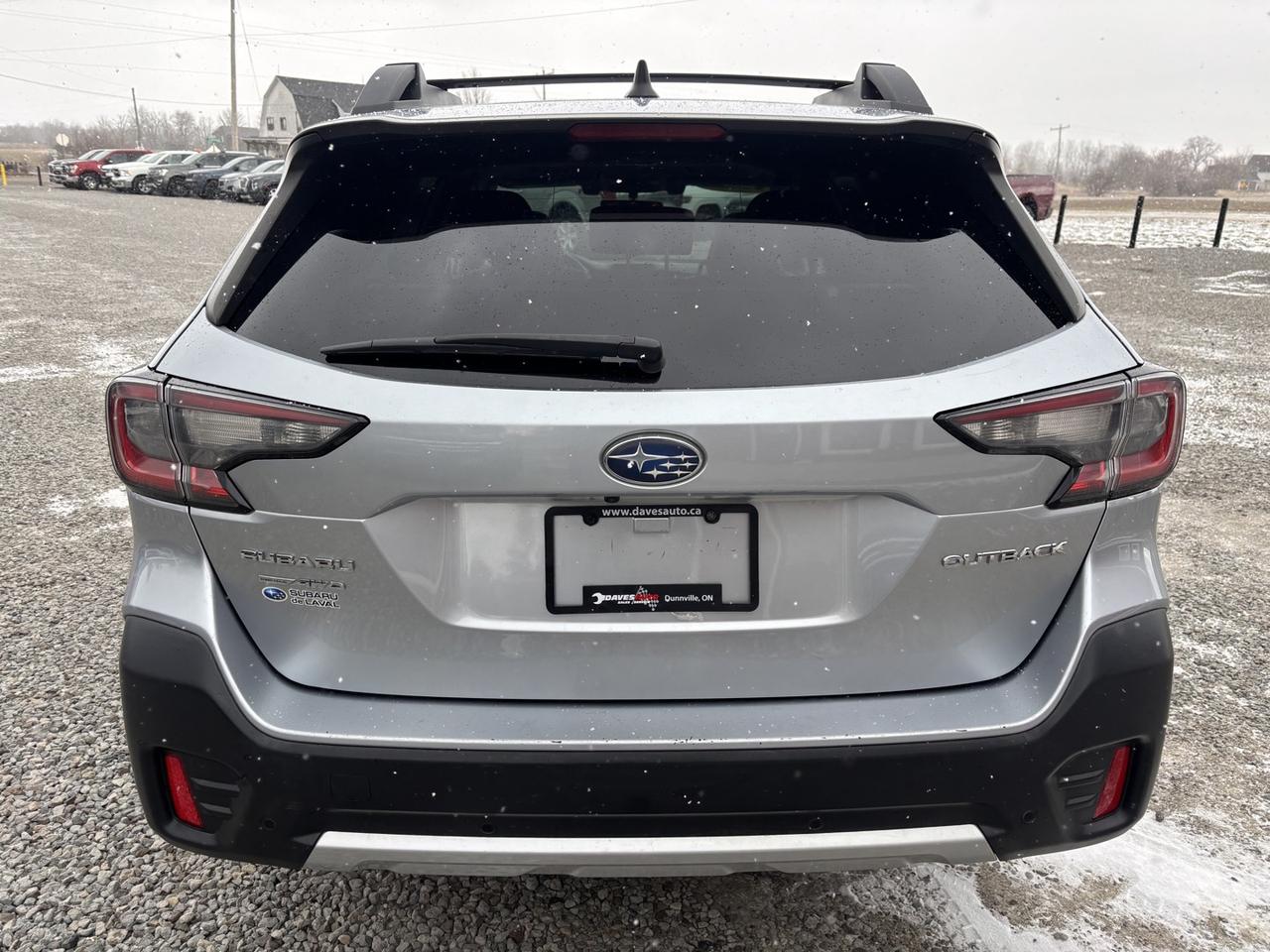 2022 Subaru Outback LIMITED Photo