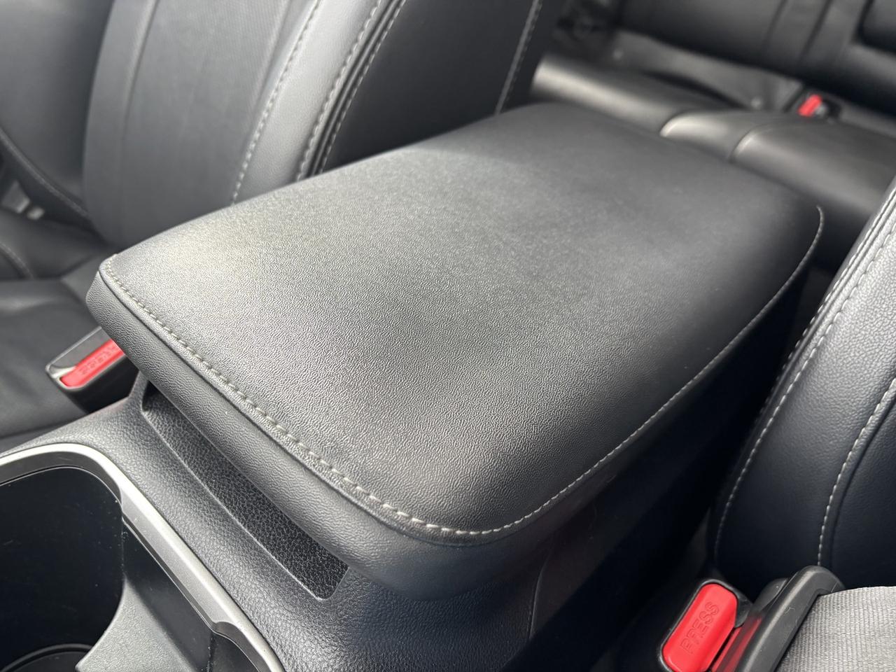 2022 Subaru Outback LIMITED Photo