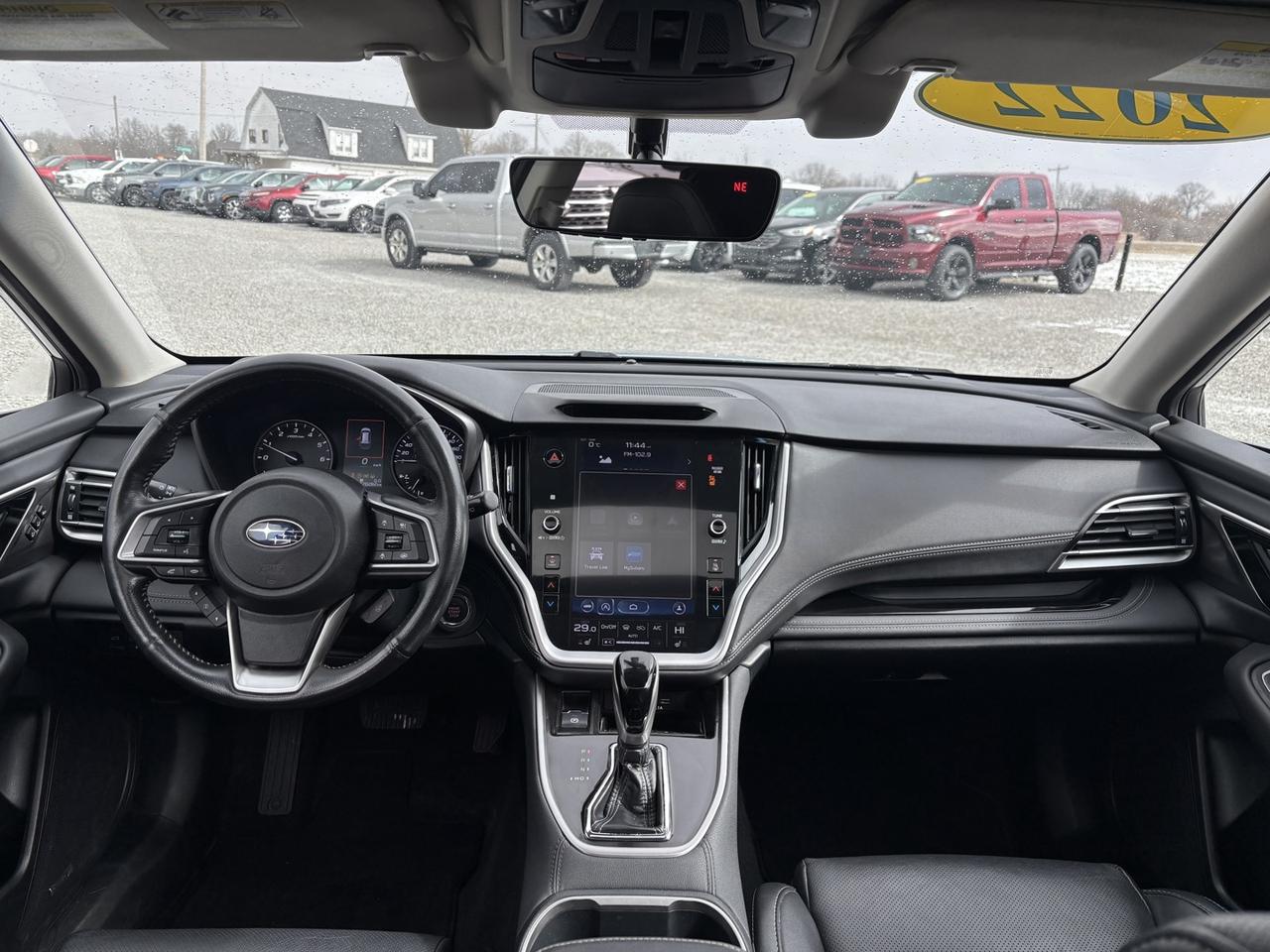 2022 Subaru Outback LIMITED Photo