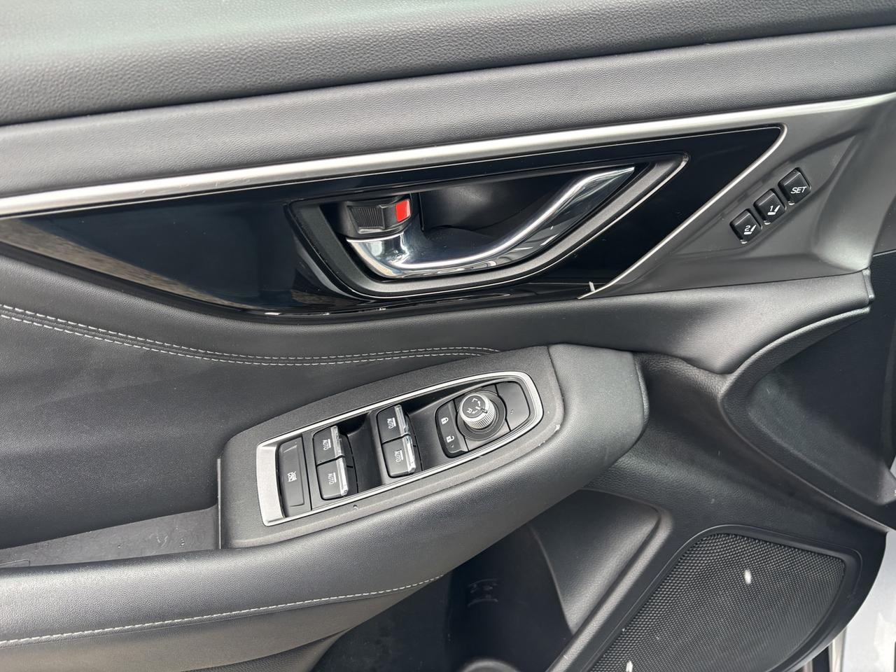 2022 Subaru Outback LIMITED Photo