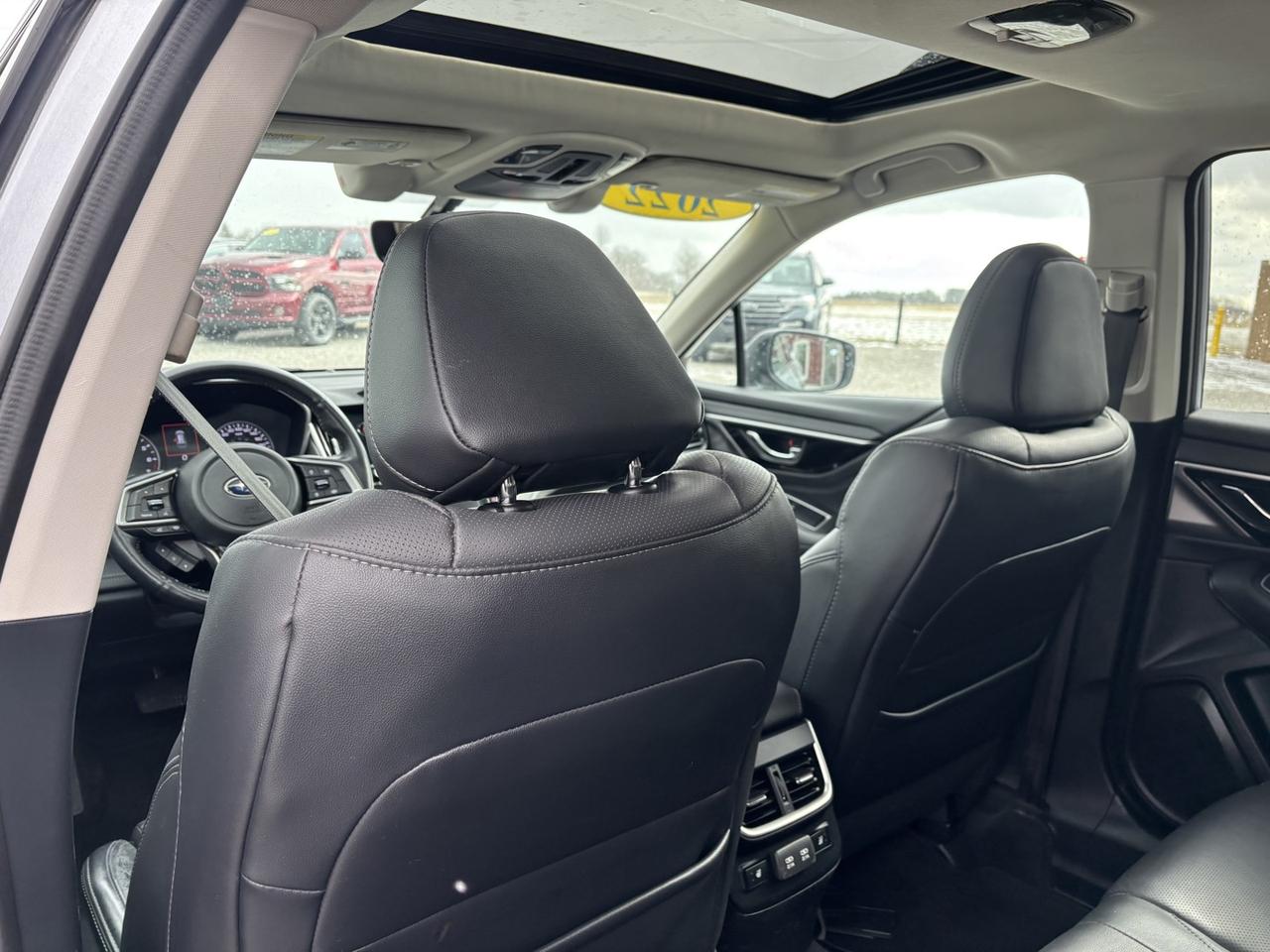 2022 Subaru Outback LIMITED Photo