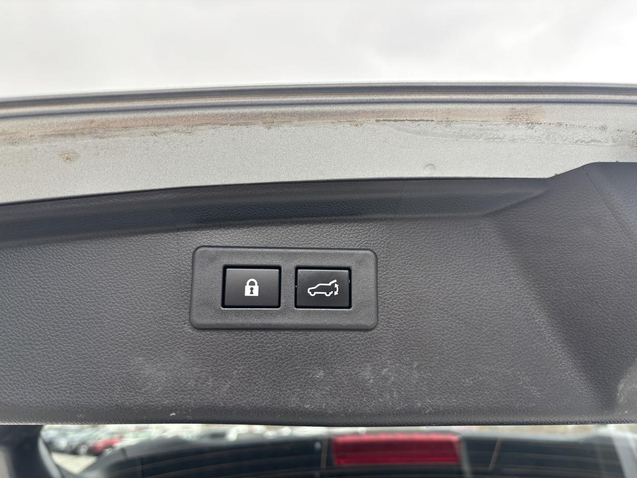 2022 Subaru Outback LIMITED Photo