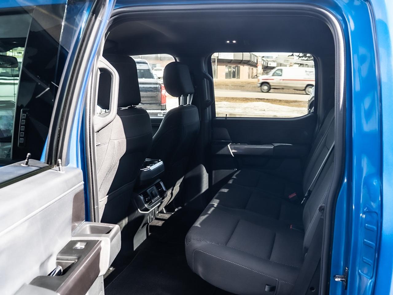 2021 Ford F-150 XLT 4WD SuperCrew 5.5' Box Photo38