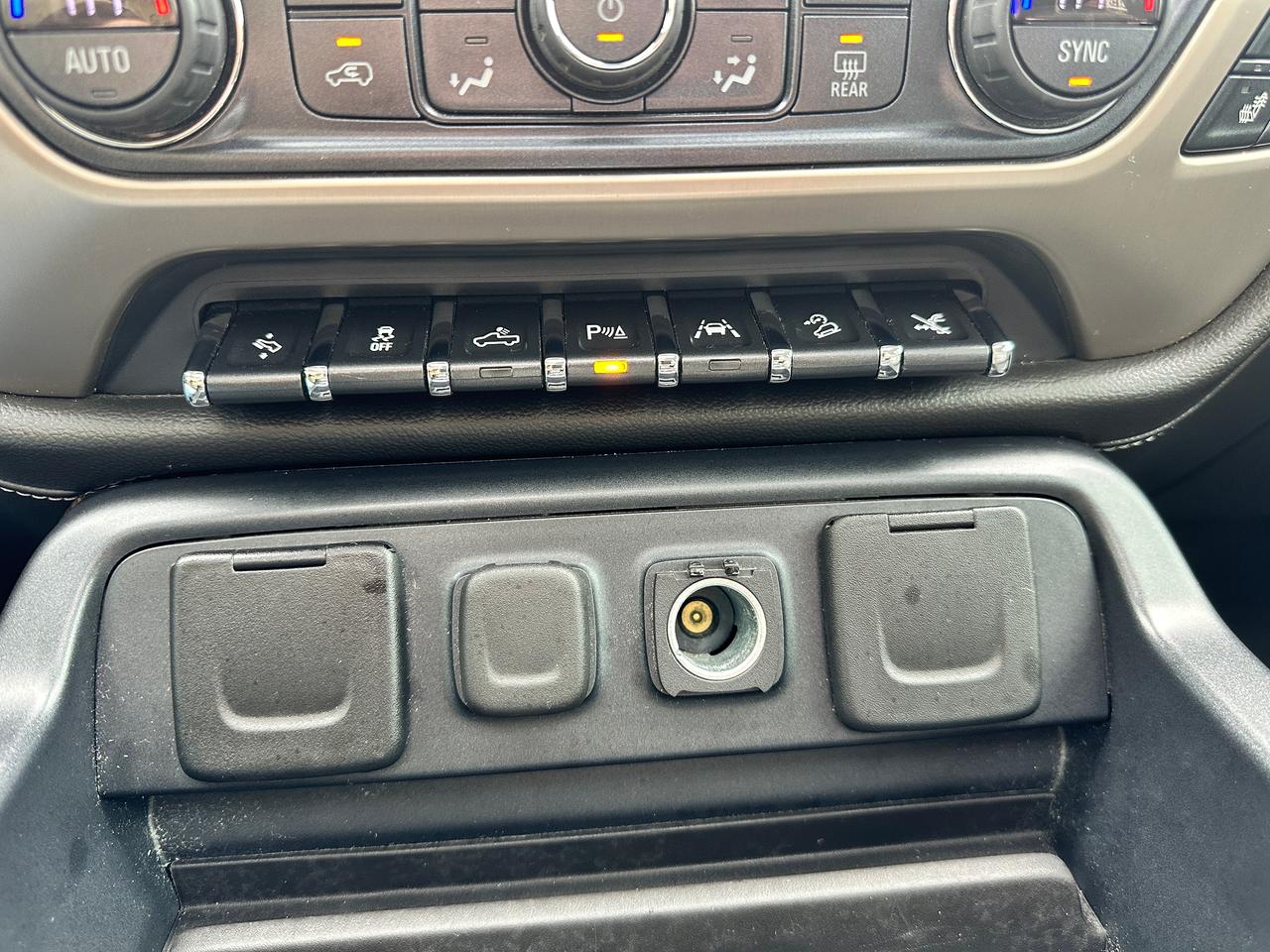 2018 GMC Sierra 1500 Denali Crew 4x4 HTD/CLD-Leather Sunroof BOSE RvCam Photo