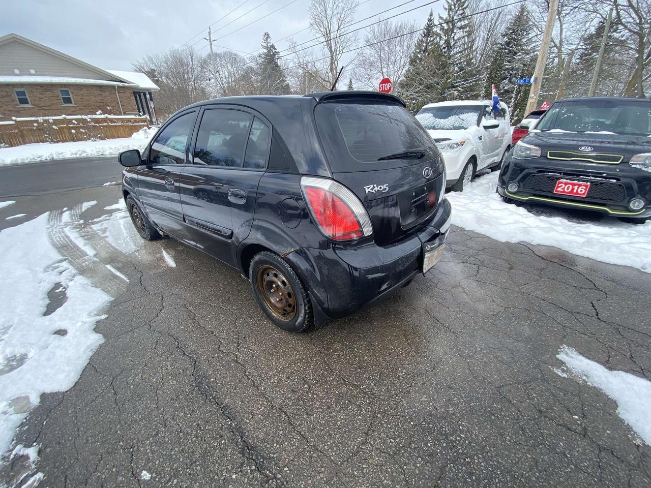 2010 Kia Rio Rio5 EX Photo4